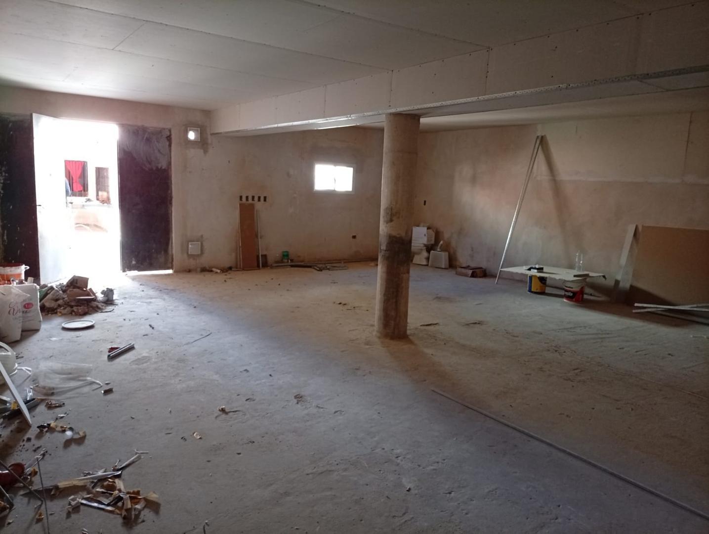 Foto de Local Interno con pasillo de ingreso amplio, imagen 2
