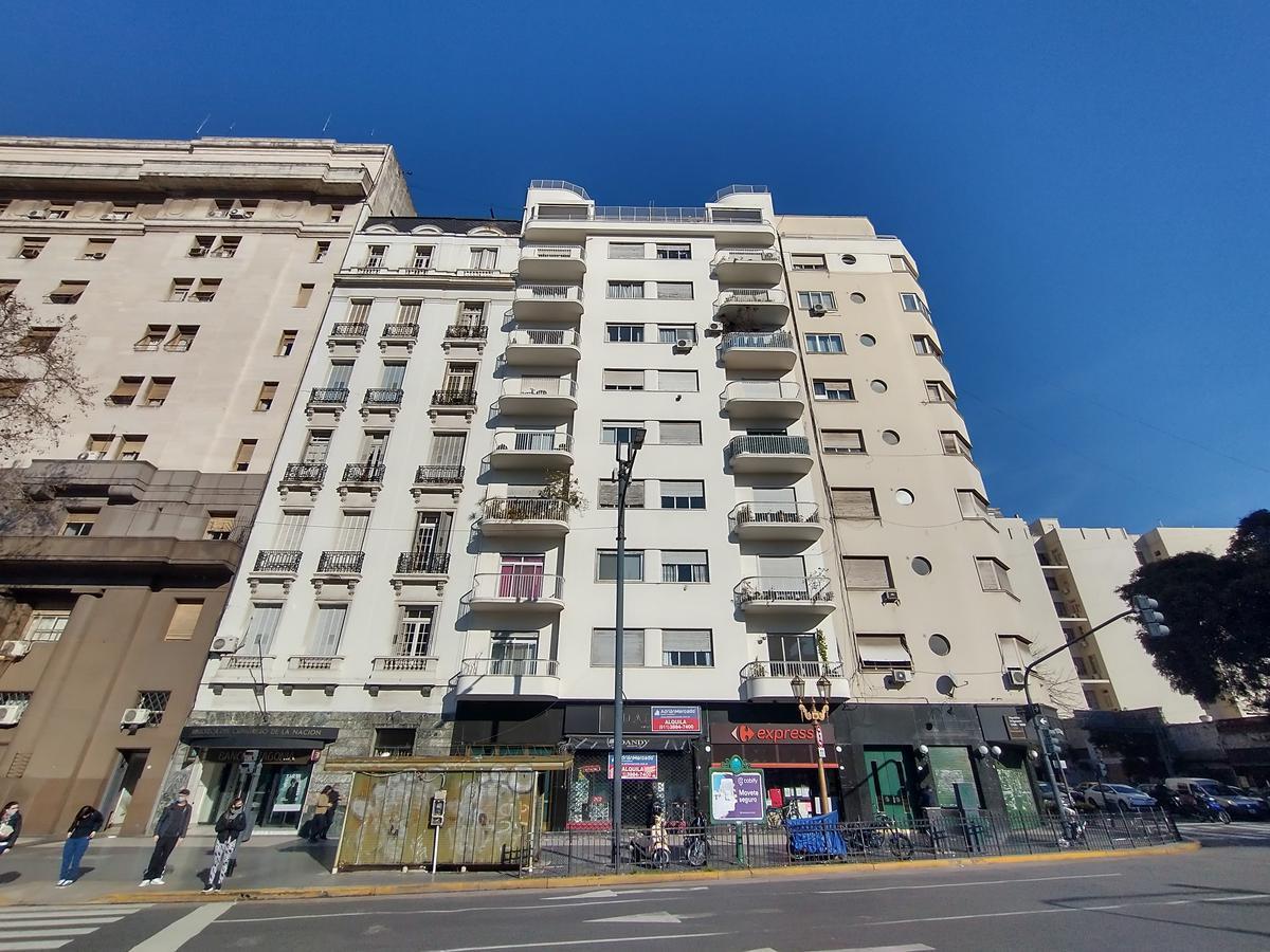 Excelente Departamento - Duplex - Categoria - Hipolito Yrigoyen 1700 - Congreso 3