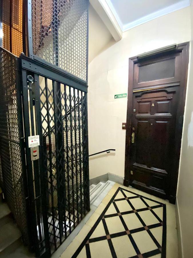 OFICINA EN SAN NICOLAS CENTRO VENTA