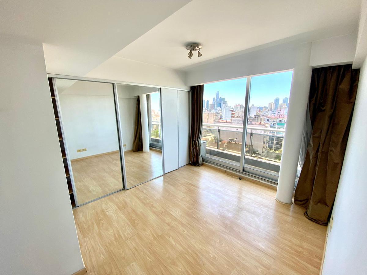 Departamento 3 Ambientes y Cochera Fija en San Telmo Venta o Alquiler 2