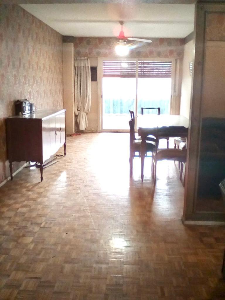 Foto de DEPARTAMENTO SEMIPISO 4 AMBIENTES CON DEPENDENCIA MAS COCHERA FIJA EN, imagen 2