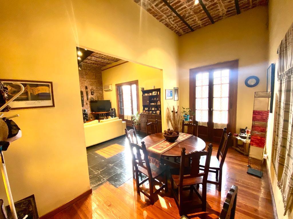 EXCELENTE PH 5 AMBIENTES CON TERRAZA QUINCHO Y PARRILLA EN BARRACAS VENTA