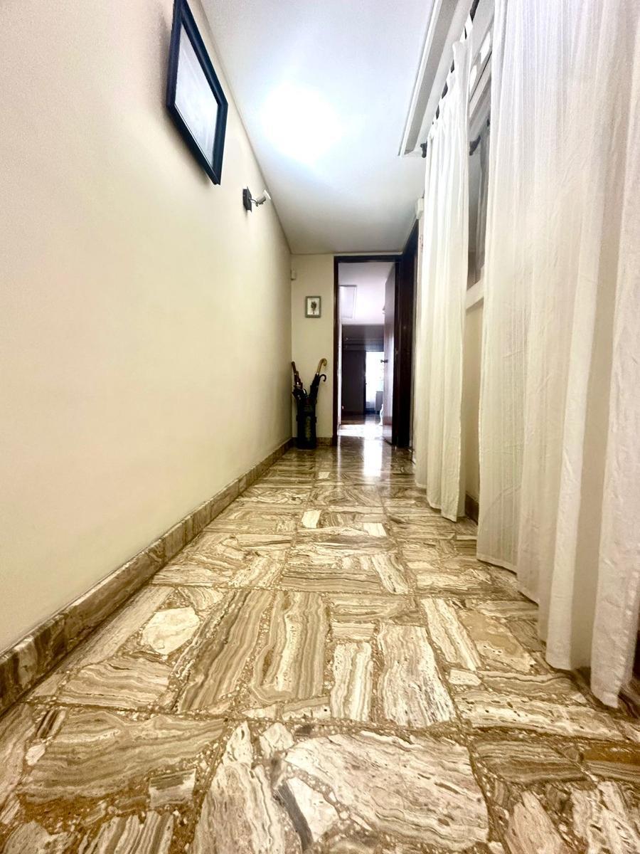 Departamento 4 Ambientes con Dependencia y Dos Patios en Barracas Venta 3