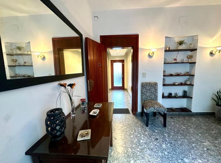 CASA 6 AMBIENTES SOBRE LOTE PROPIO C/ PATIO TERRAZA Y COCHERA EN BARRACAS VENTA 4