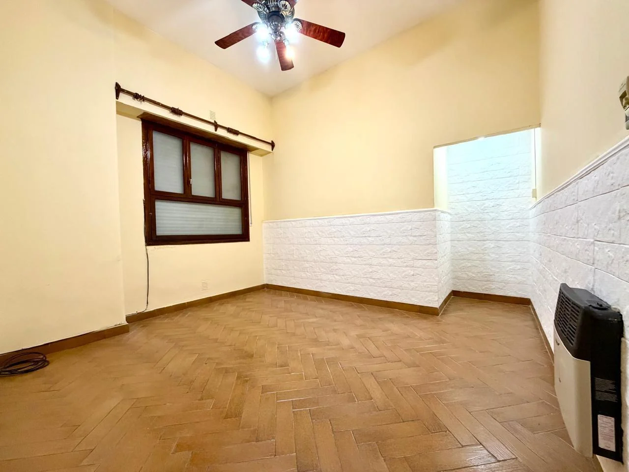 Foto de DEPARTAMENTO EN PLANTA BAJA 2 AMBIENTES C/ PATIO EN BARRACAS VENTA, imagen 5