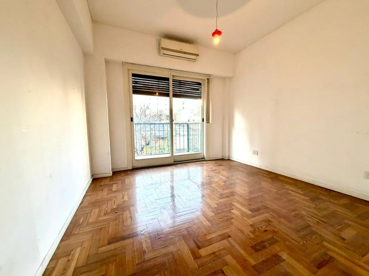 DEPARTAMENTO 3 AMBIENTES EN BARRACAS VENTA O ALQUILER 3