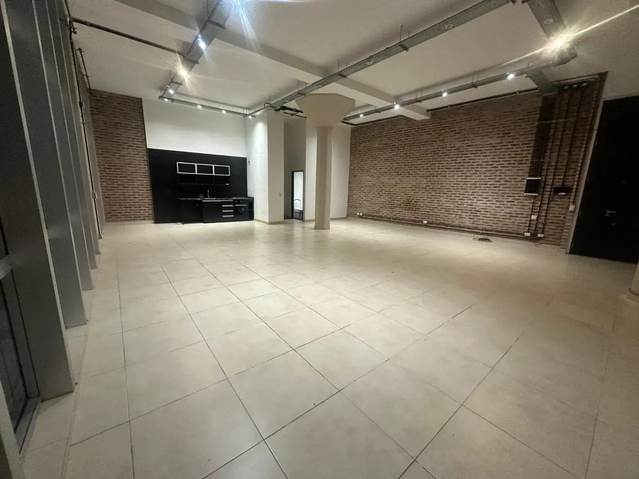 DEPARTAMENTO - LOFT PLANTA LIBRE CON BALCON EN BARRACAS ALQUILER 2