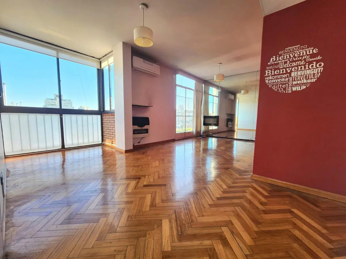 DEPARTAMENTO 3 AMBIENTES CON DEPENDENCIA Y COCHERA FIJA EN BARRACAS ALQUILER 2