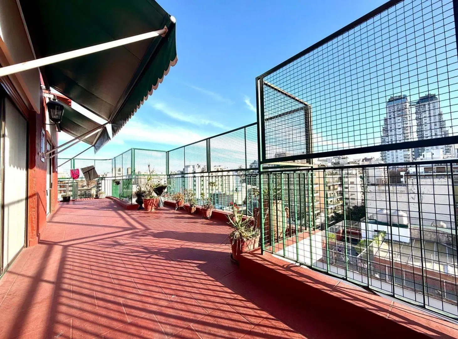 DEPARTAMENTO 3 AMBIENTES C / GRAN BALCON TERRAZA EN BARRACAS VENTA 3
