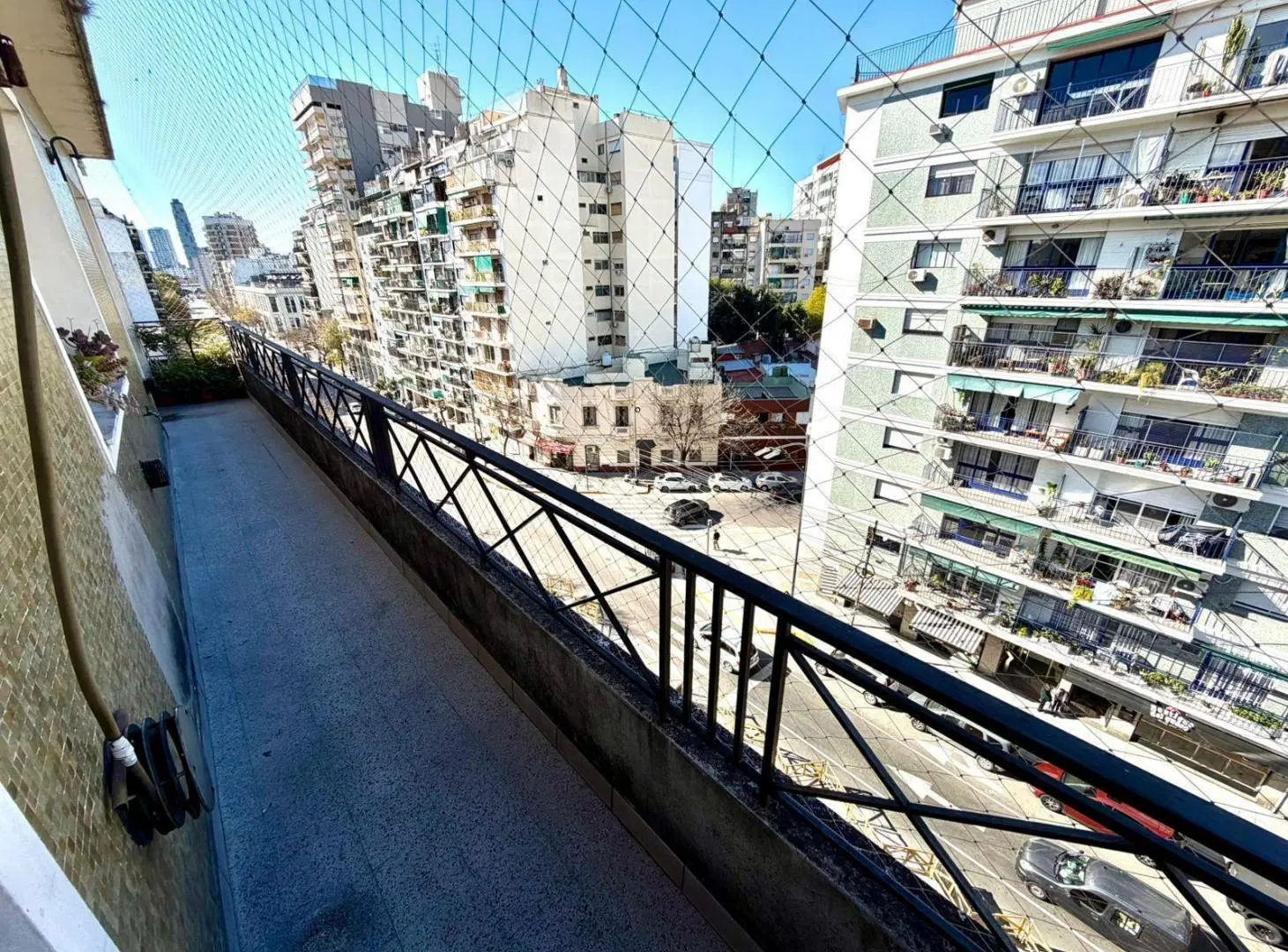 DEPARTAMENTO 4 AMBIENTES C / DEPENDENCIA EN BARRACAS VENTA 8