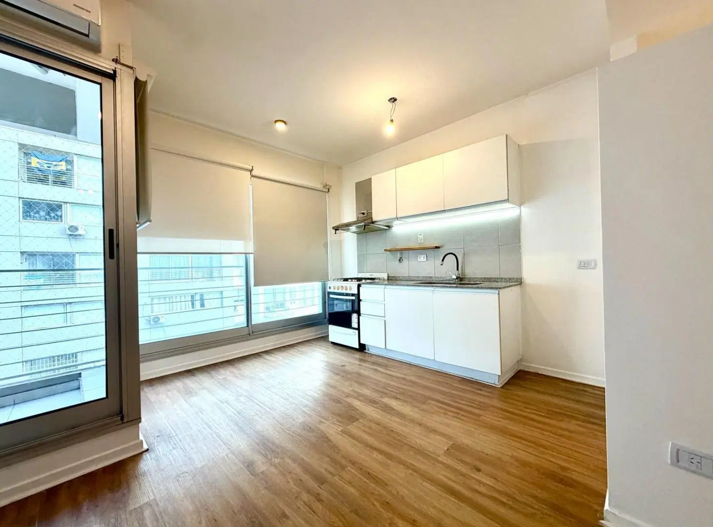 DEPARTAMENTO 4 AMBIENTES EN DUPLEX EN PARQUE PATRICIOS ALQUILER 3