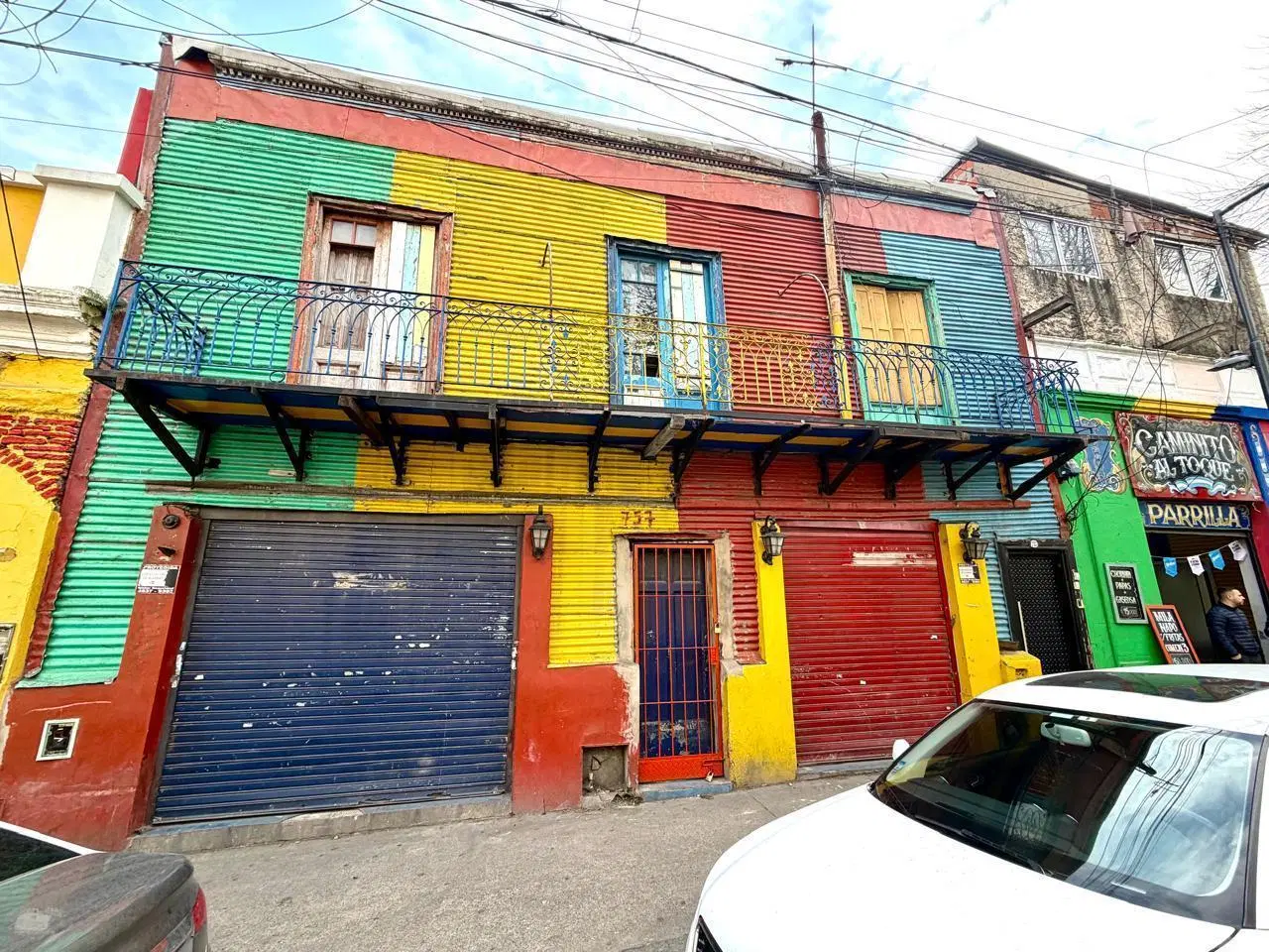 LOCAL COMERCIAL EN CAMINITO LA BOCA ALQUILER 3