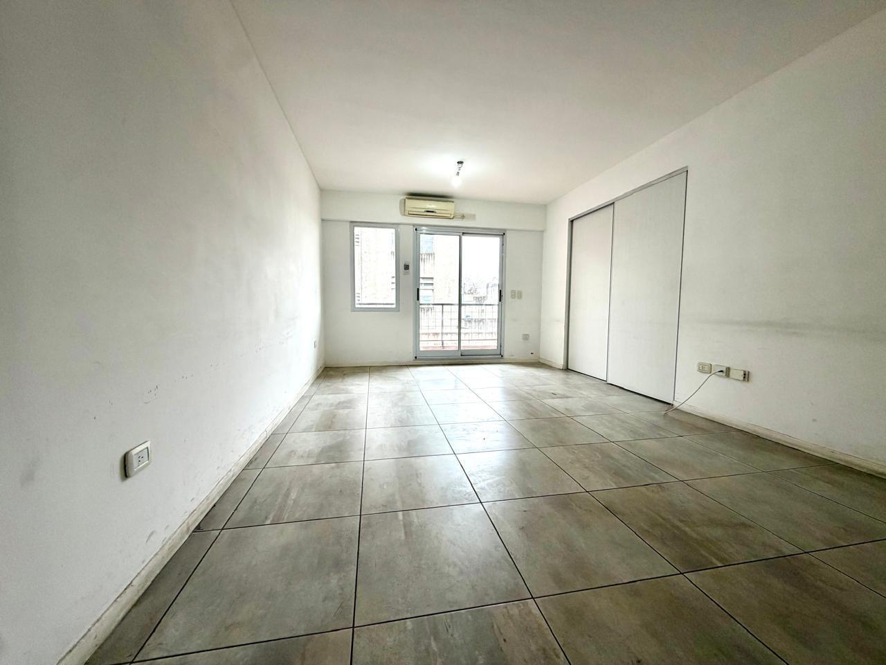 Foto de MONOAMBIENTE CON COCHERA FIJA CUBIERTA EN BARRACAS VENTA O ALQUILER, imagen 5