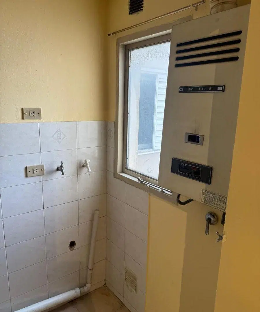 Departamento en San Juan 3557 piso 3 dpto c de 1 dormitorio en alquiler en Echesortu 2