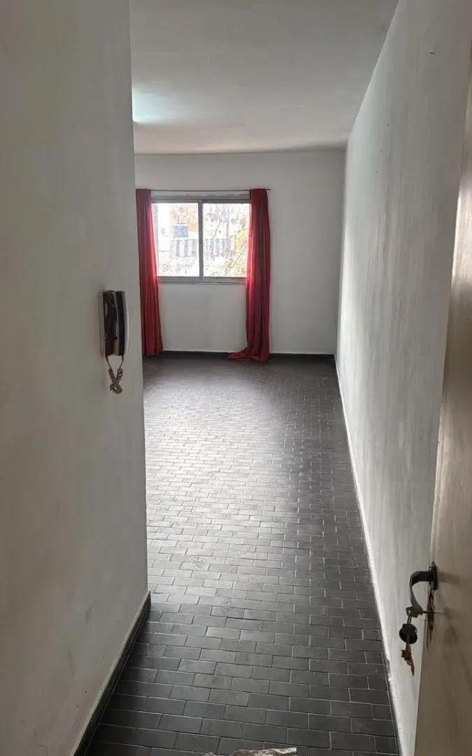 Departamento de 26 m² en alquiler en Luis Agote 3