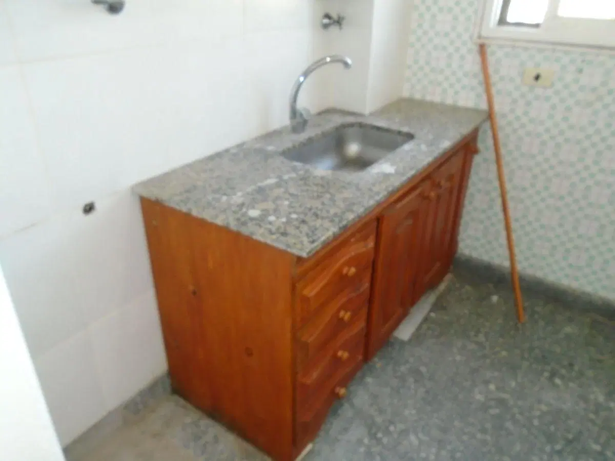 Departamento de 45 m² con 2 dormitorios en alquiler en Luis Agote 8