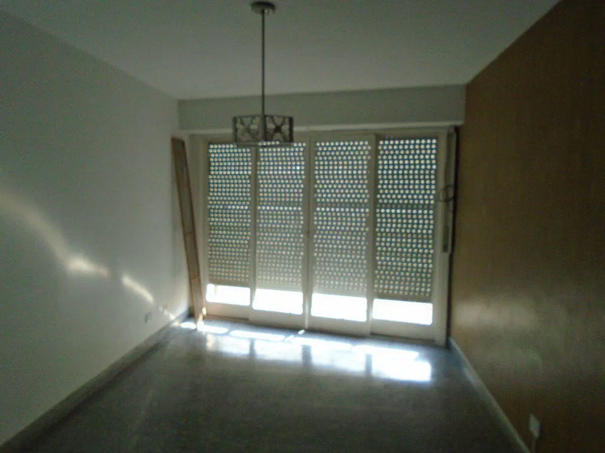 Departamento de 45 m² con 2 dormitorios en alquiler en Luis Agote 3