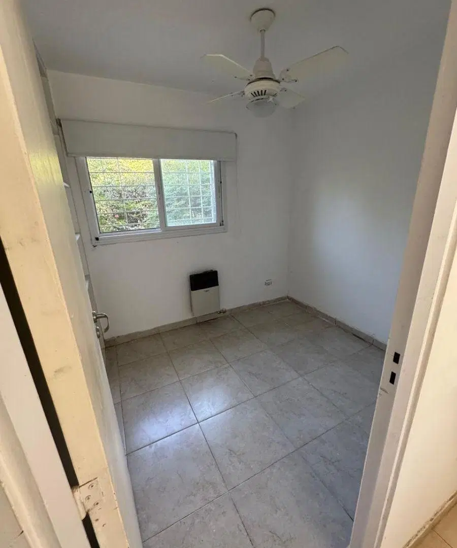 Casa de 130 m² con 3 dormitorios en venta en Logaritmo 2