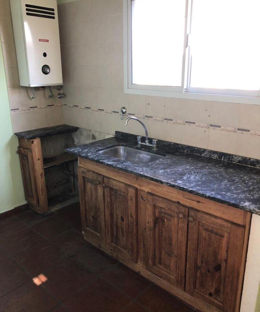 Foto de Departamento de 45 m² con 2 dormitorios en alquiler en Echesortu, imagen 5