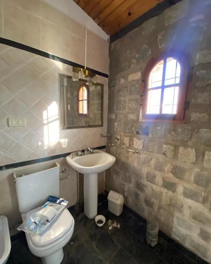 VENTA CASA TRES DORM DETRAS BARRIO CAÑITAS 4