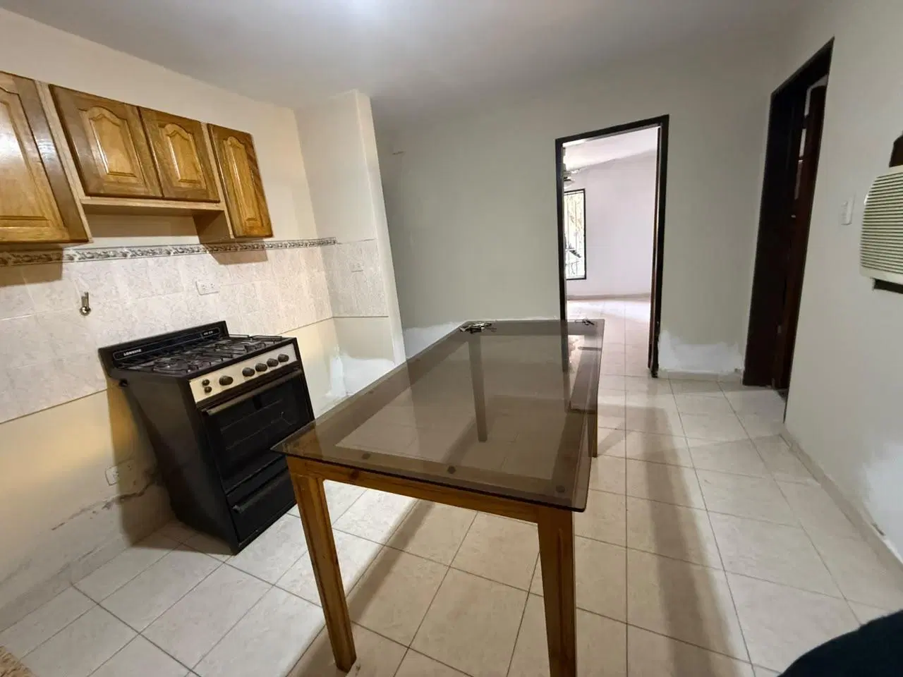 VENDO CASA ESQUINA CON GRAN POTENCIAL - ALTAMIRA 5