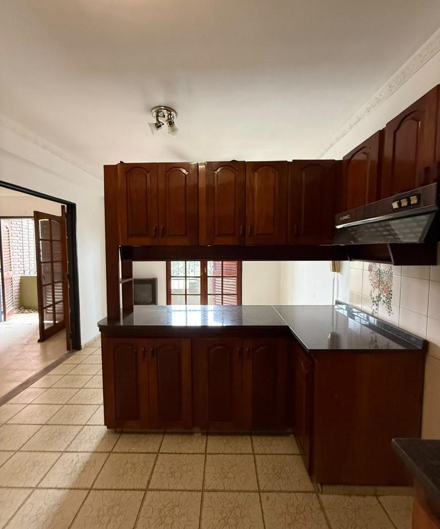 Foto de PH tipo casa en dos plantas — 4 dormitorios, 2 en suite — Cofico, imagen 3