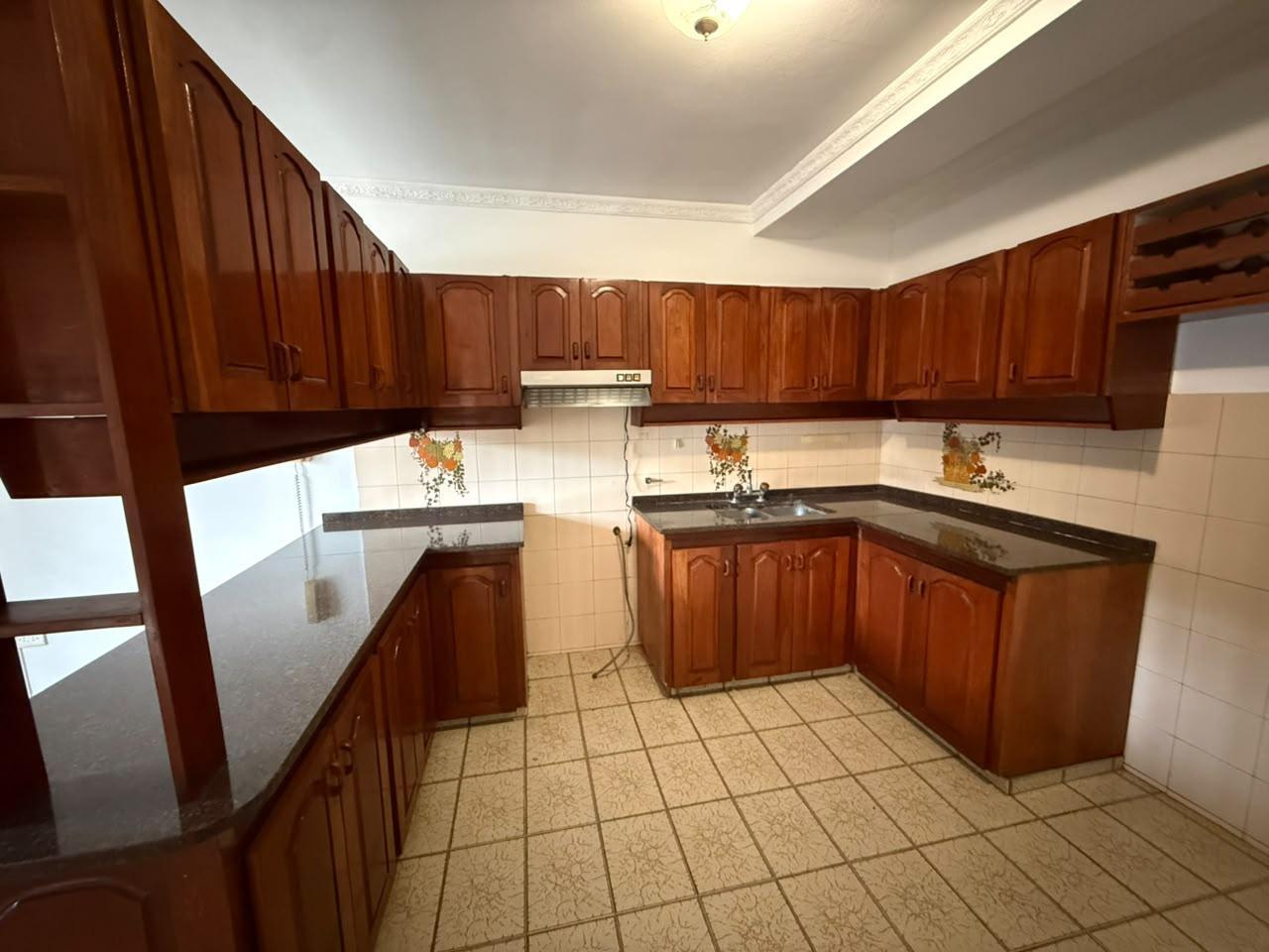 Foto de PH tipo casa en dos plantas — 4 dormitorios, 2 en suite — Cofico, imagen 4
