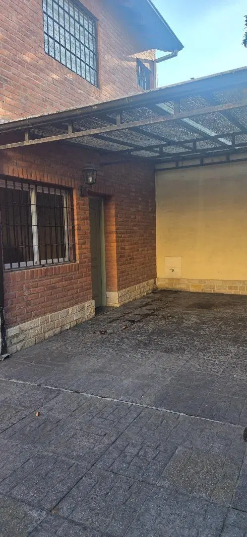 Alquiler Duplex 110 m2 c/ cochera Moreno Residencial 5