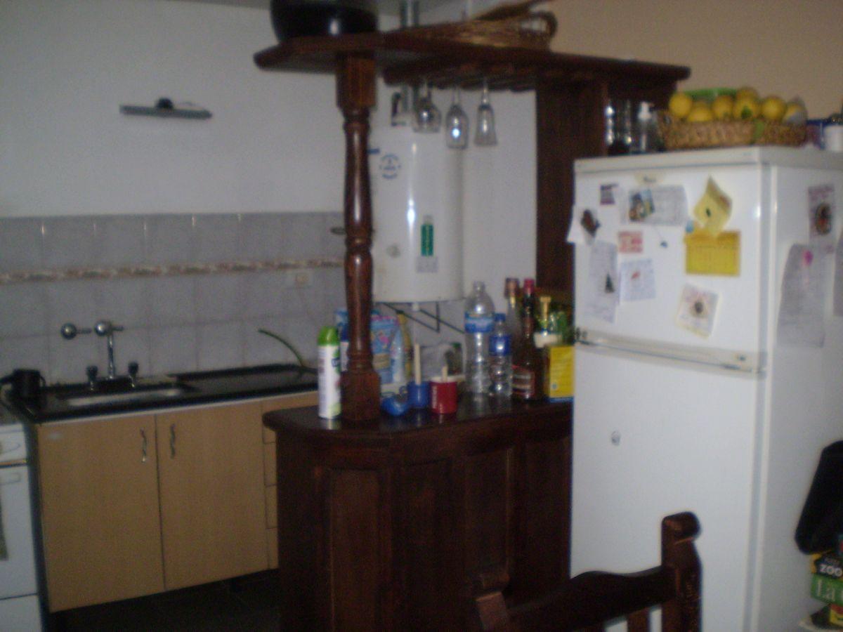 Foto de departamento al frente con cochera y espacio verde ( Unico Contacto al, imagen 3