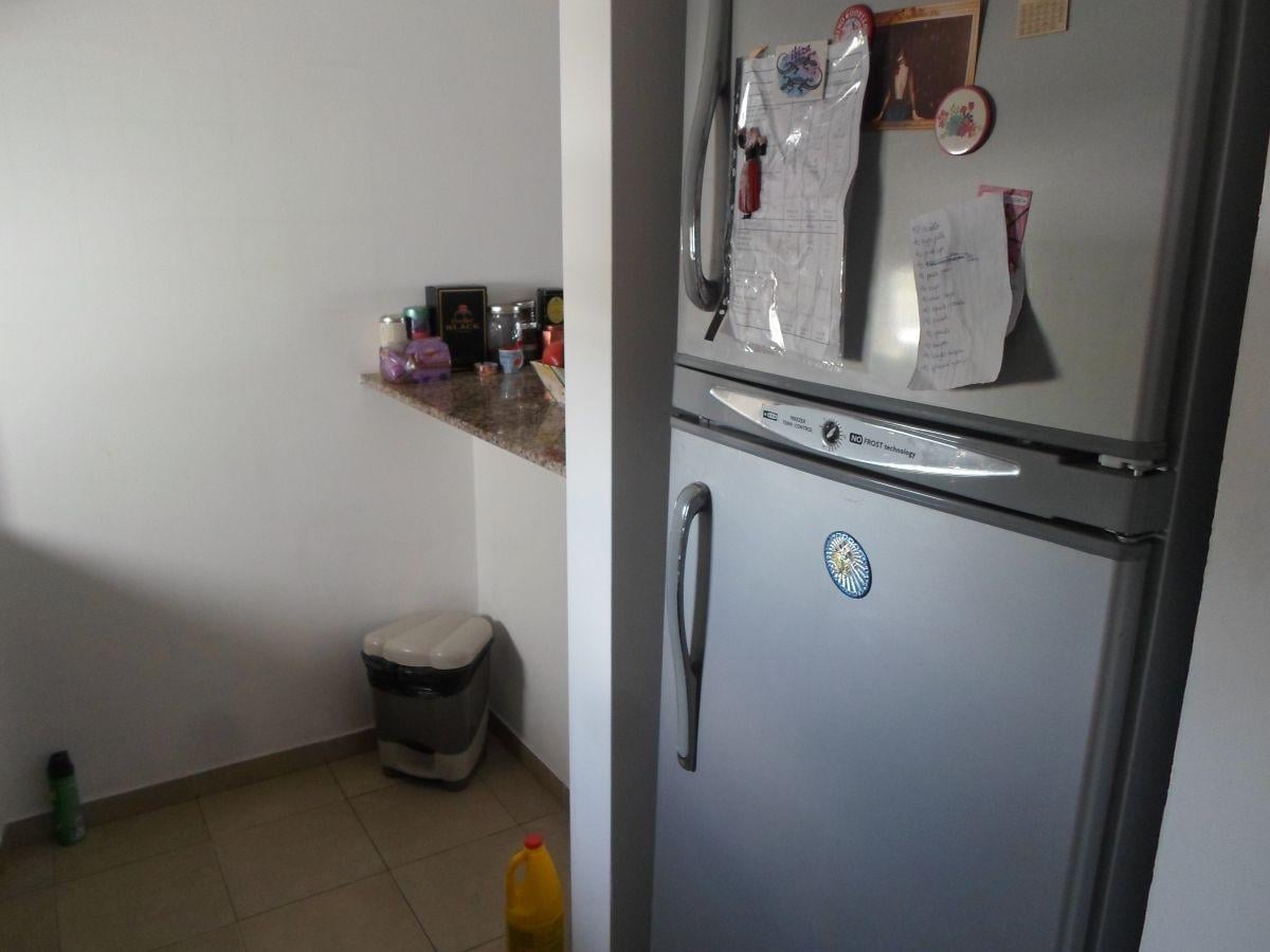 Foto de IMPECABLE DEPARTAMENTO AL FRENTE, imagen 2