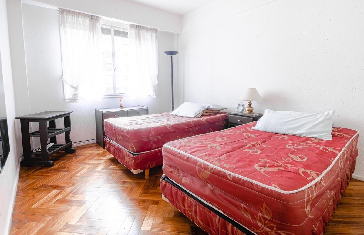 Foto de Dueño Vende depto, 2 Ambientes c/balcon,muy Luminoso, 8° Piso Lateral, imagen 5