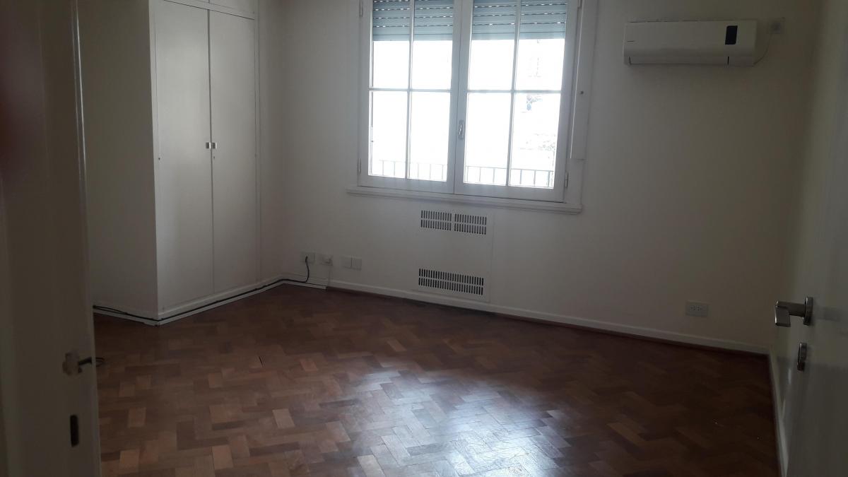 En Venta Semipiso Avda. Alvear E Callao y R. Peña 3