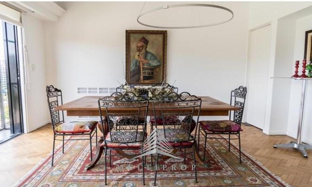 En Venta Cerrito y Av Santa Fe Piso · 135 m² · 6 Ambientes 2