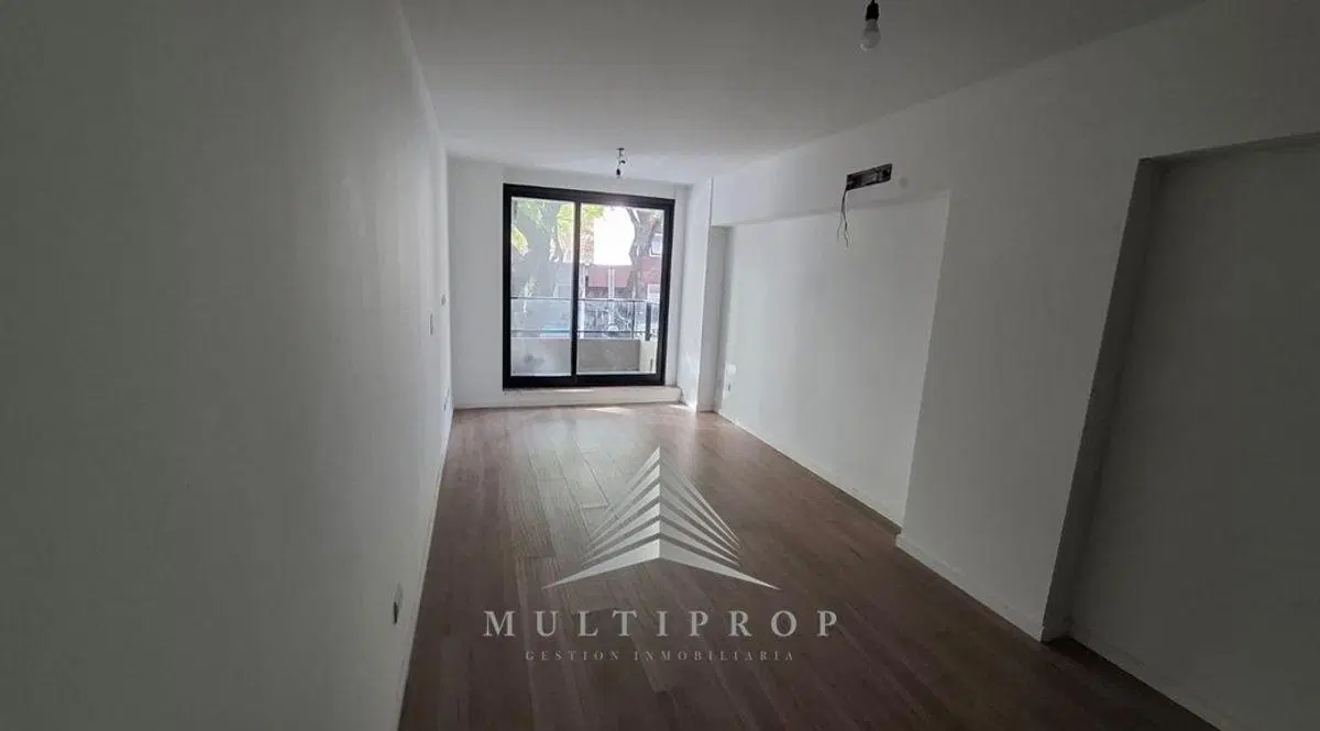 EN VENTA MONOAMBIENTE AL FRENTE A ESTRENAR 3