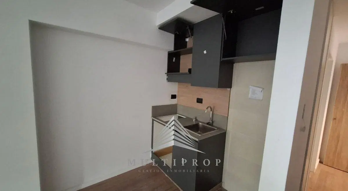 EN VENTA MONOAMBIENTE AL FRENTE A ESTRENAR 2