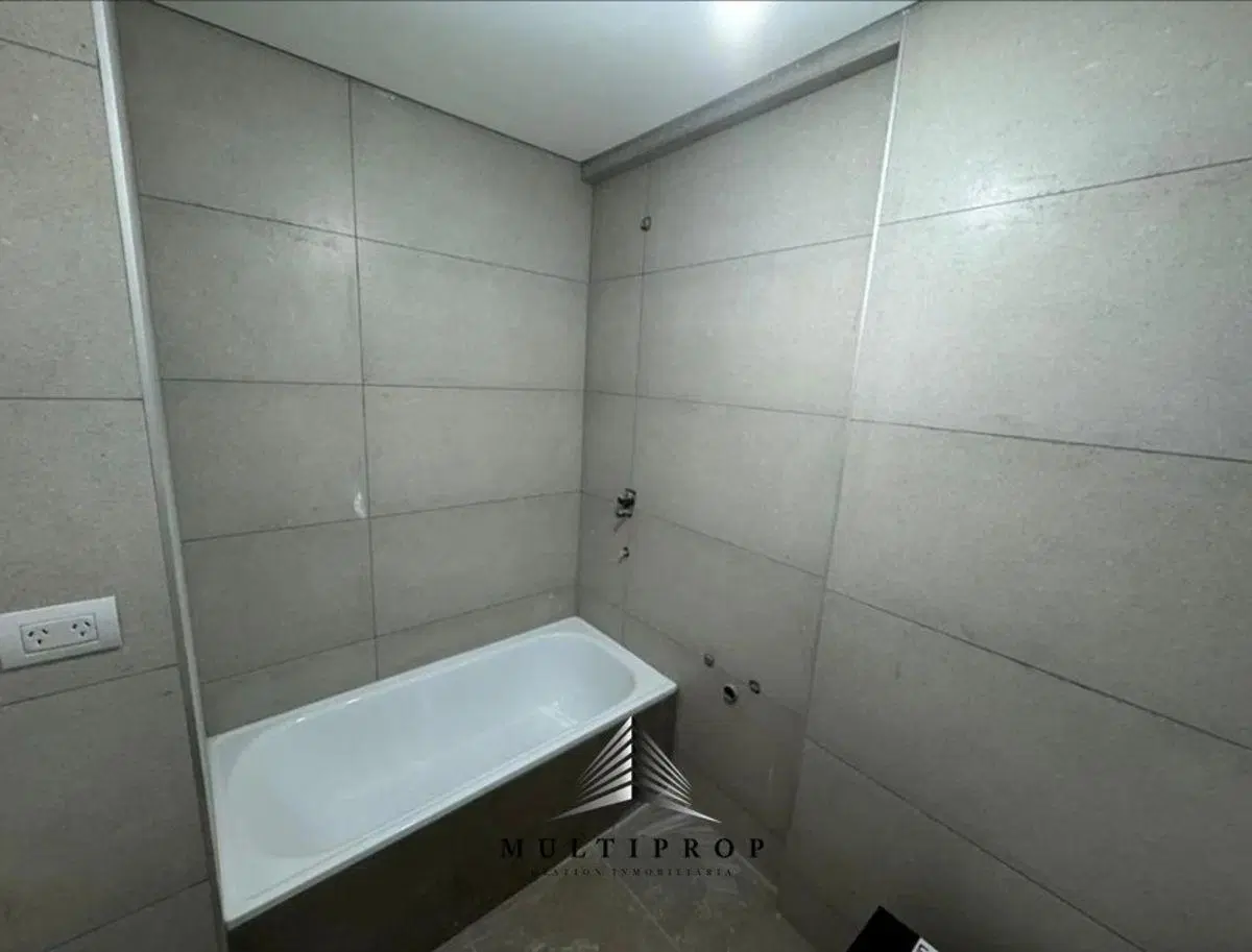 EN VENTA MONOAMBIENTE AL FRENTE A ESTRENAR 3