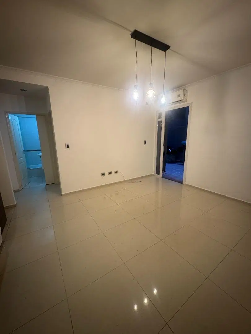 DEPARTAMENTO CON PATIO 2