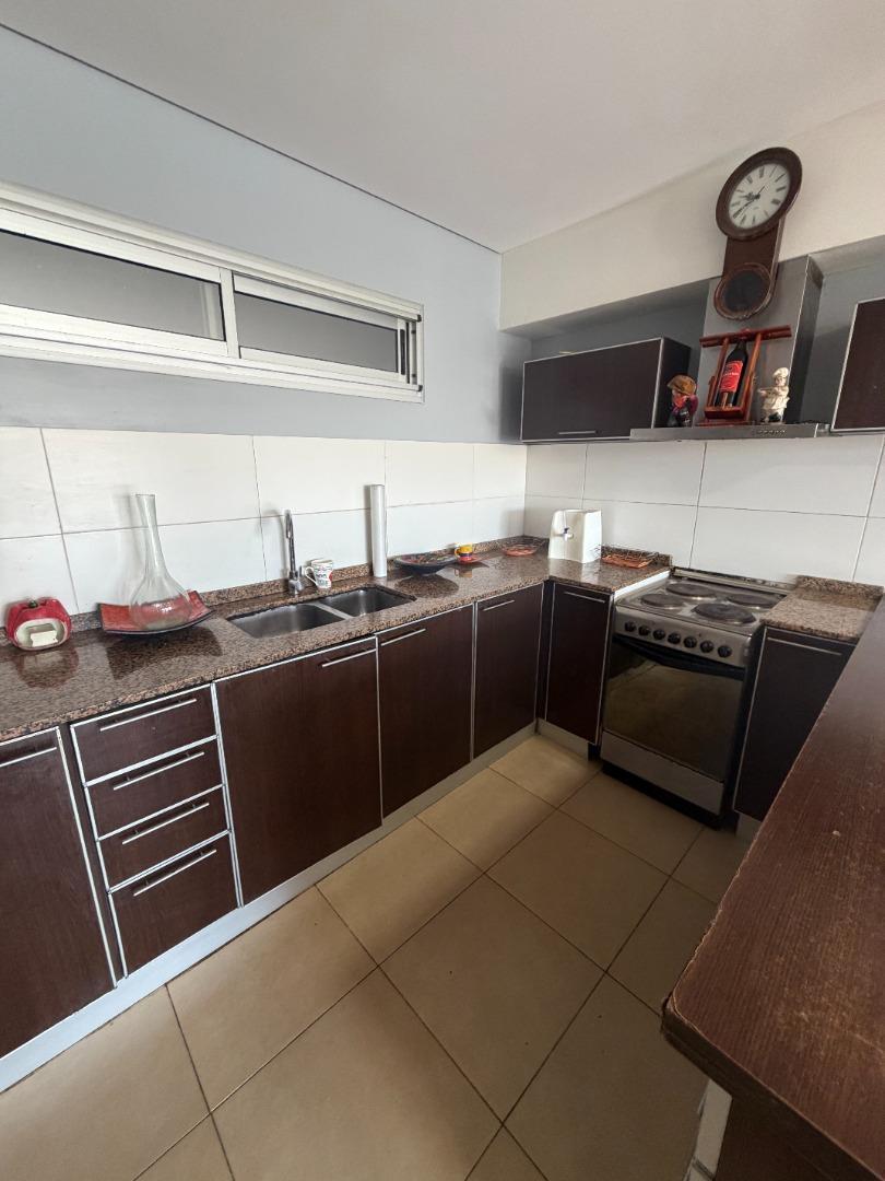 Foto de DEPARTAMENTO CON BALCON, imagen 4