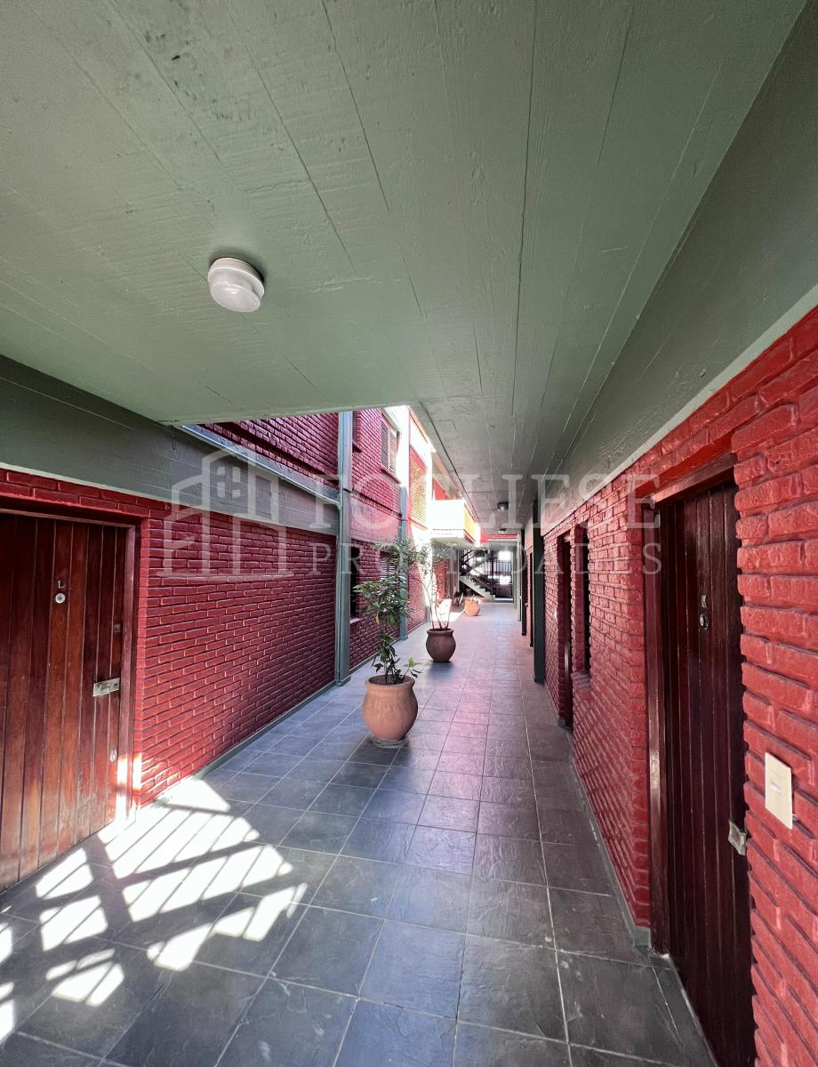 Departamento de un Ambiente Frente Al Mar 3