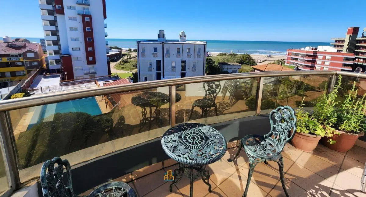 Departamento 2 ambientes vista al mar c/ cochera-Villa Gesell 4