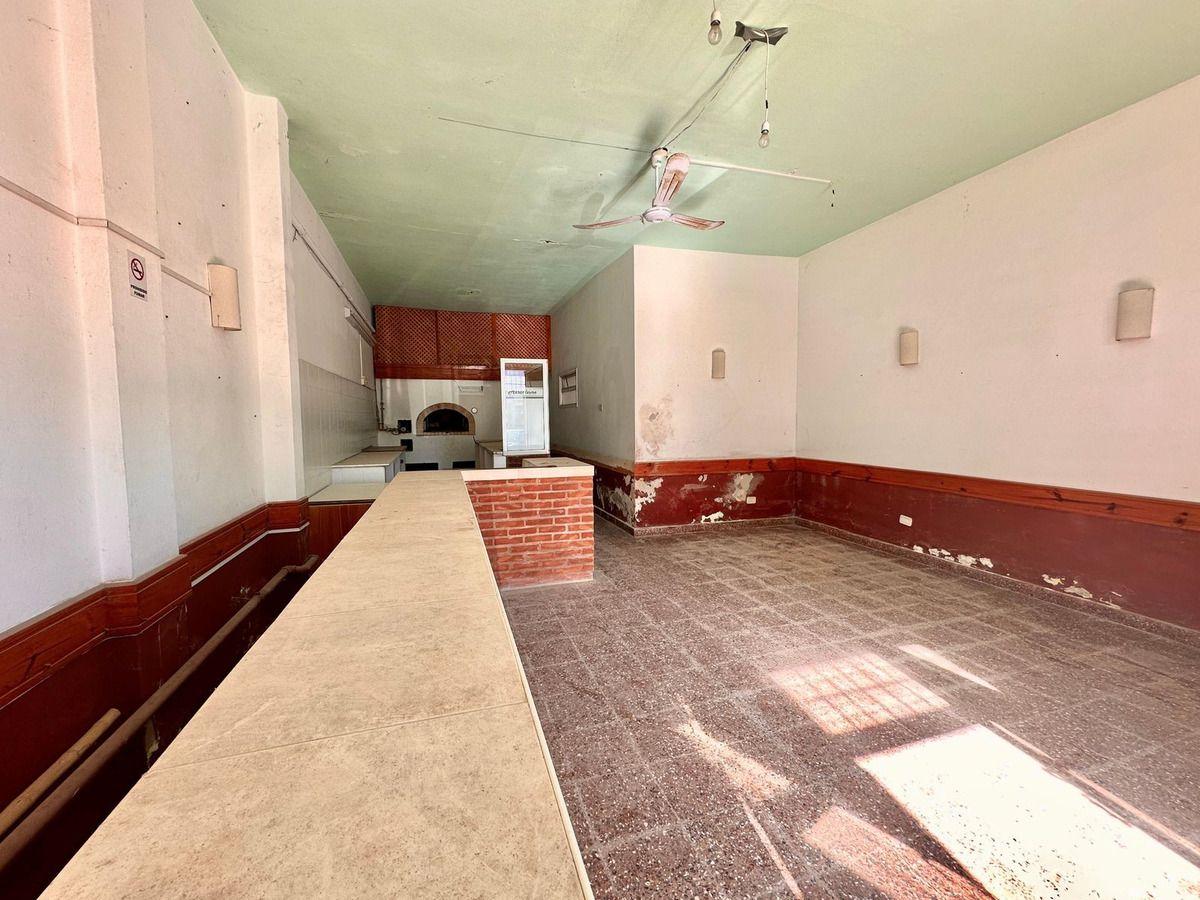 Foto de Local Con Vivienda A La Venta En Avenida 3 Gran Potencial Comercial, imagen 1
