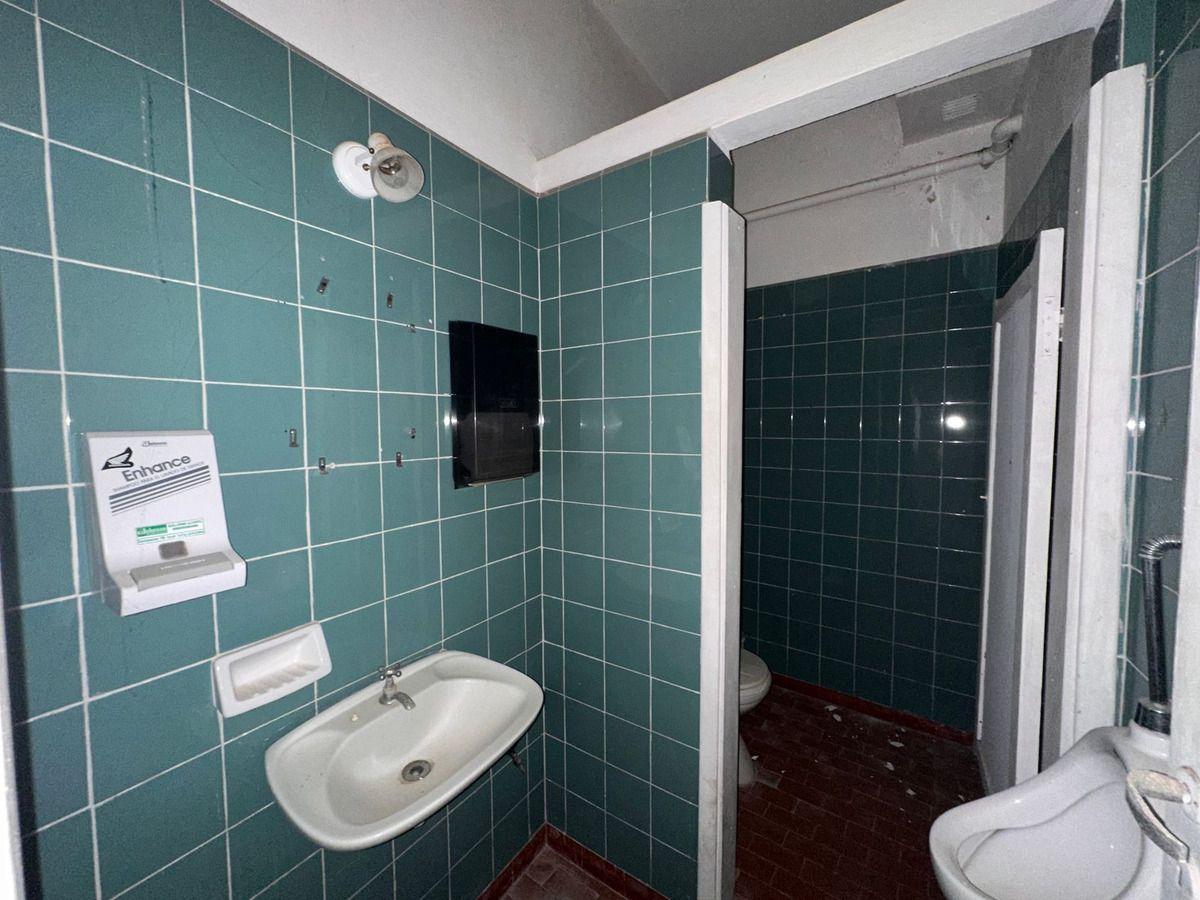 Foto de Local Con Vivienda A La Venta En Avenida 3 Gran Potencial Comercial, imagen 5