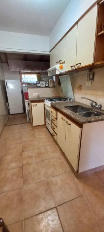 Foto de PH DE 6 AMBIENTES ZONA PARQUE CAMET, imagen 3