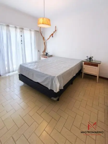 DEPARTAMENTO 3 AMBIENTES CON BALCON AL FRENTE EN BARRIO ACANTILADOS 5