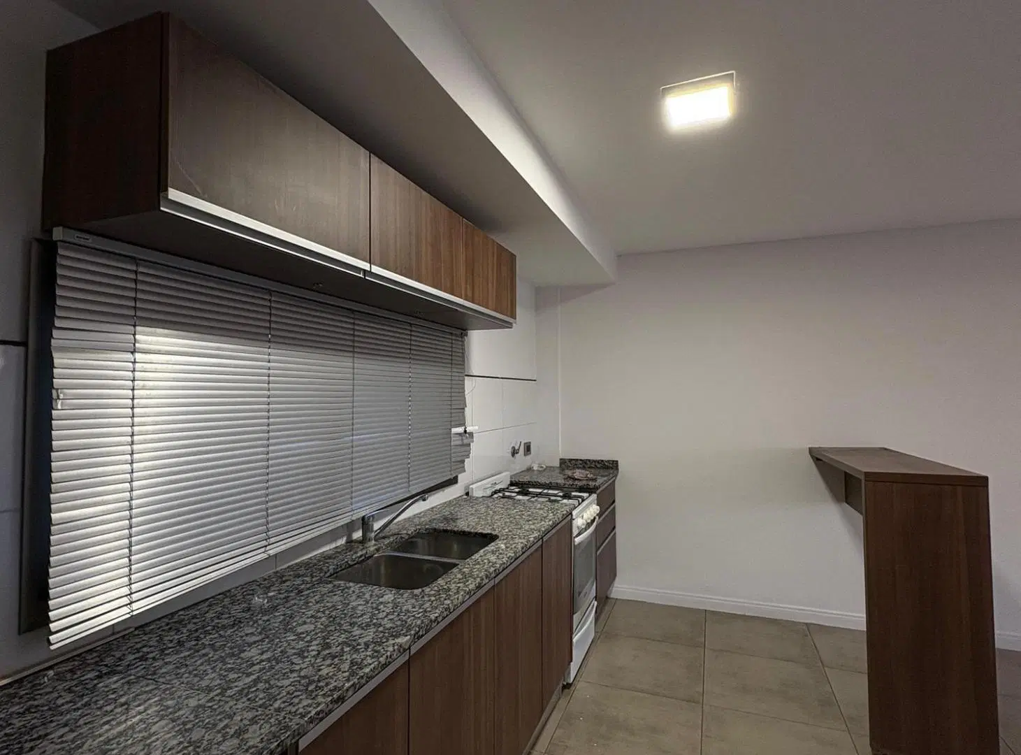Departamento en Alquiler en La Perla 2