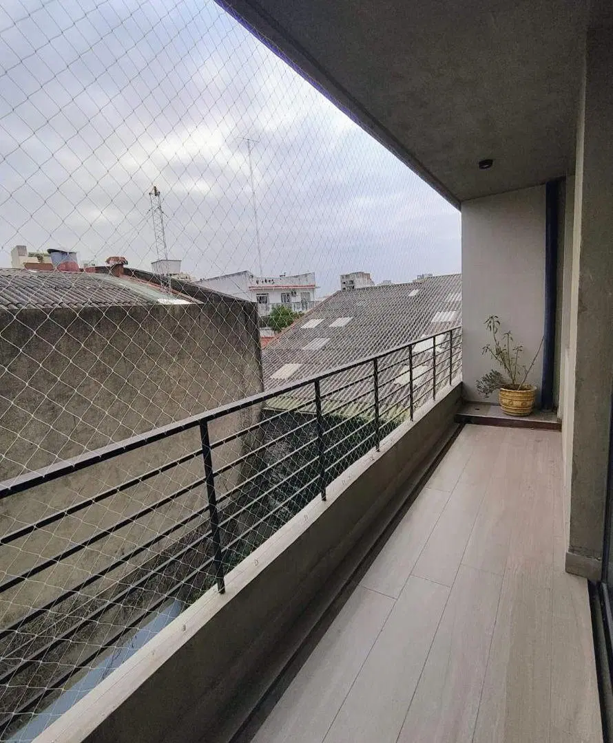 Departamento 2 ambientes y medio en Monte Castro, con amplio balcon 5