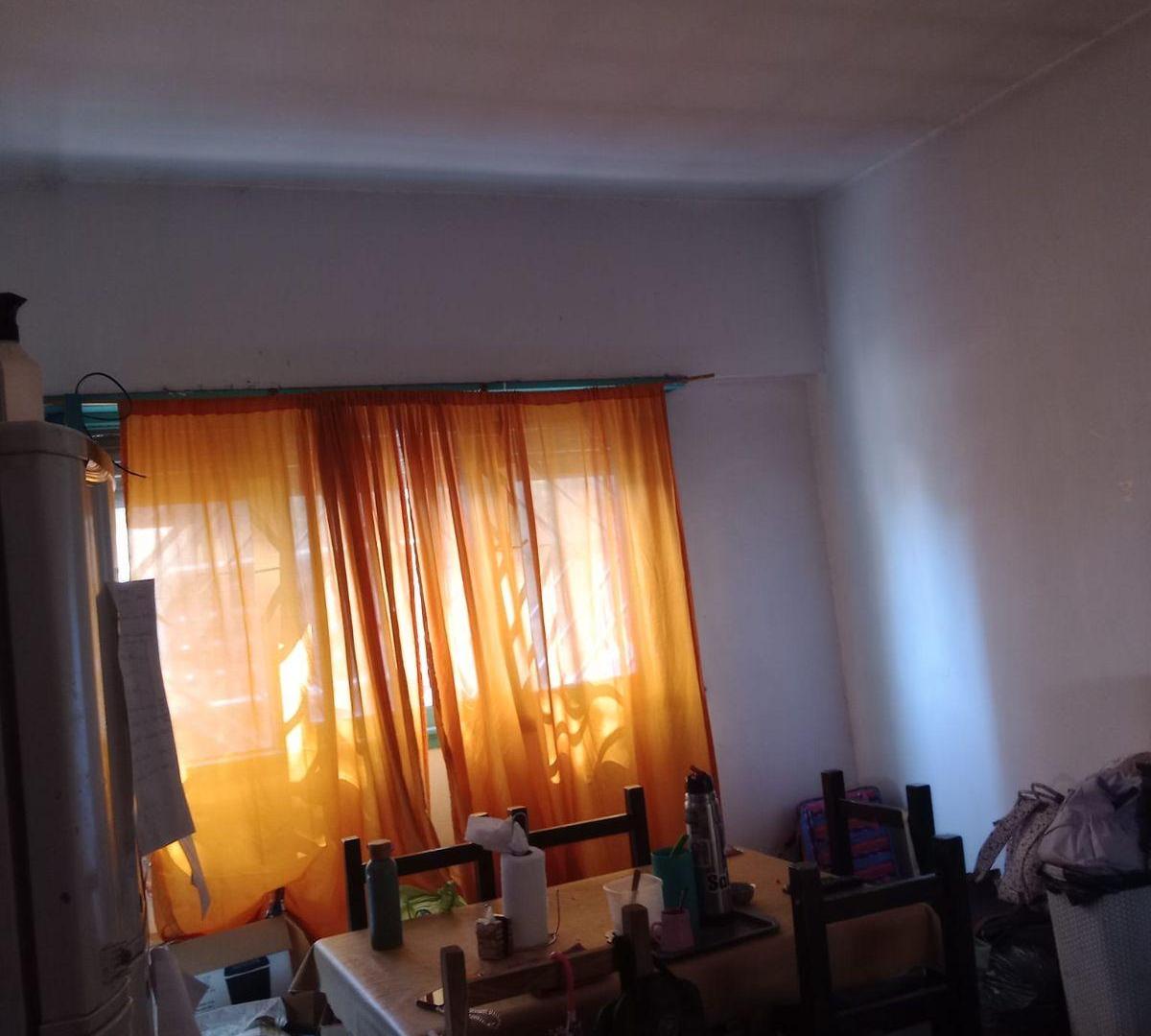 Foto de VENTA PH DE 3 AMBIENTES, imagen 3