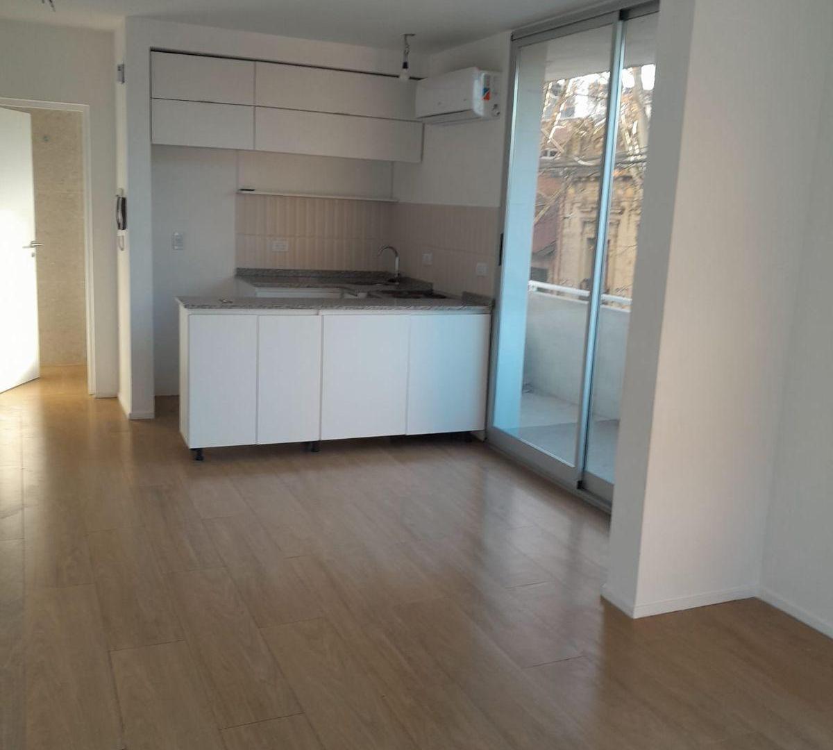 Foto de VENTA MONOAMBIENTE EN SAENZ PEÑA, imagen 2