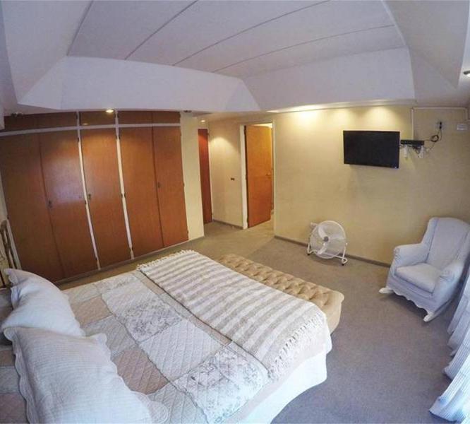 Chalet 4amb con Pileta y Playroom 4