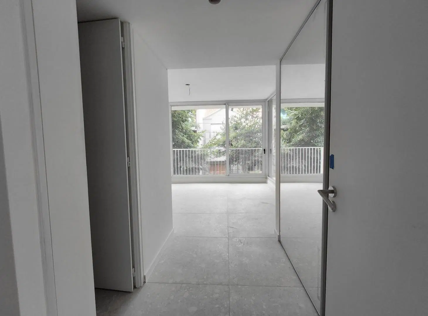 Departamento en VENTA 4 Ambientes al frente con balcón SUM Piscina en Villa DEVOTO 5